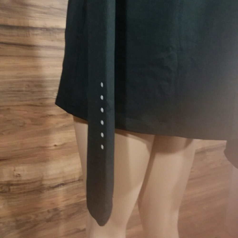 NWT Nike Black Long Sleeve Running Pull Over Shirt - Picture 5 of 7